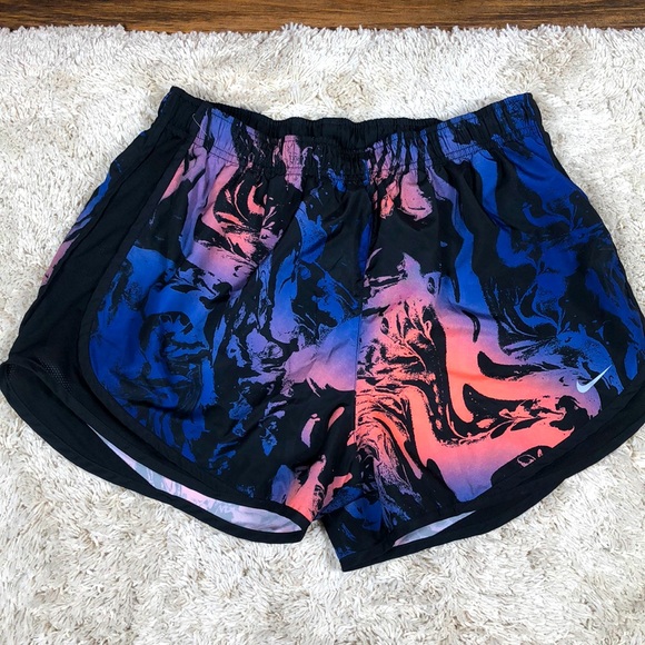 Nike Pants - Womens Nike athletic shorts, size large